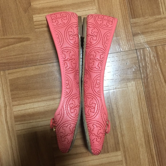 Tory Burch Chelsea Flats | Stitched Logo | Sz 5W - Picture 4 of 5